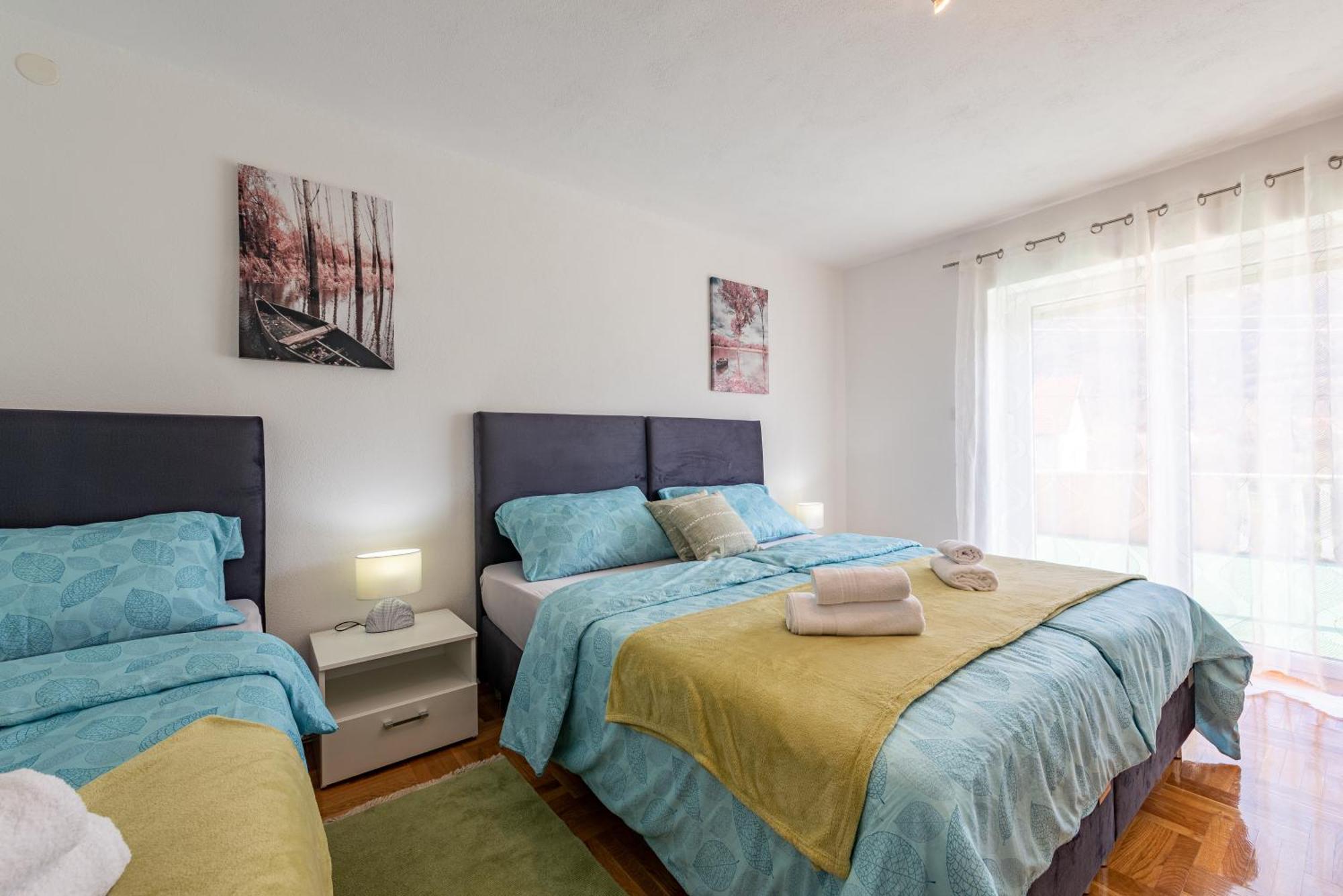 Apartman Toni Gracac  Exterior photo